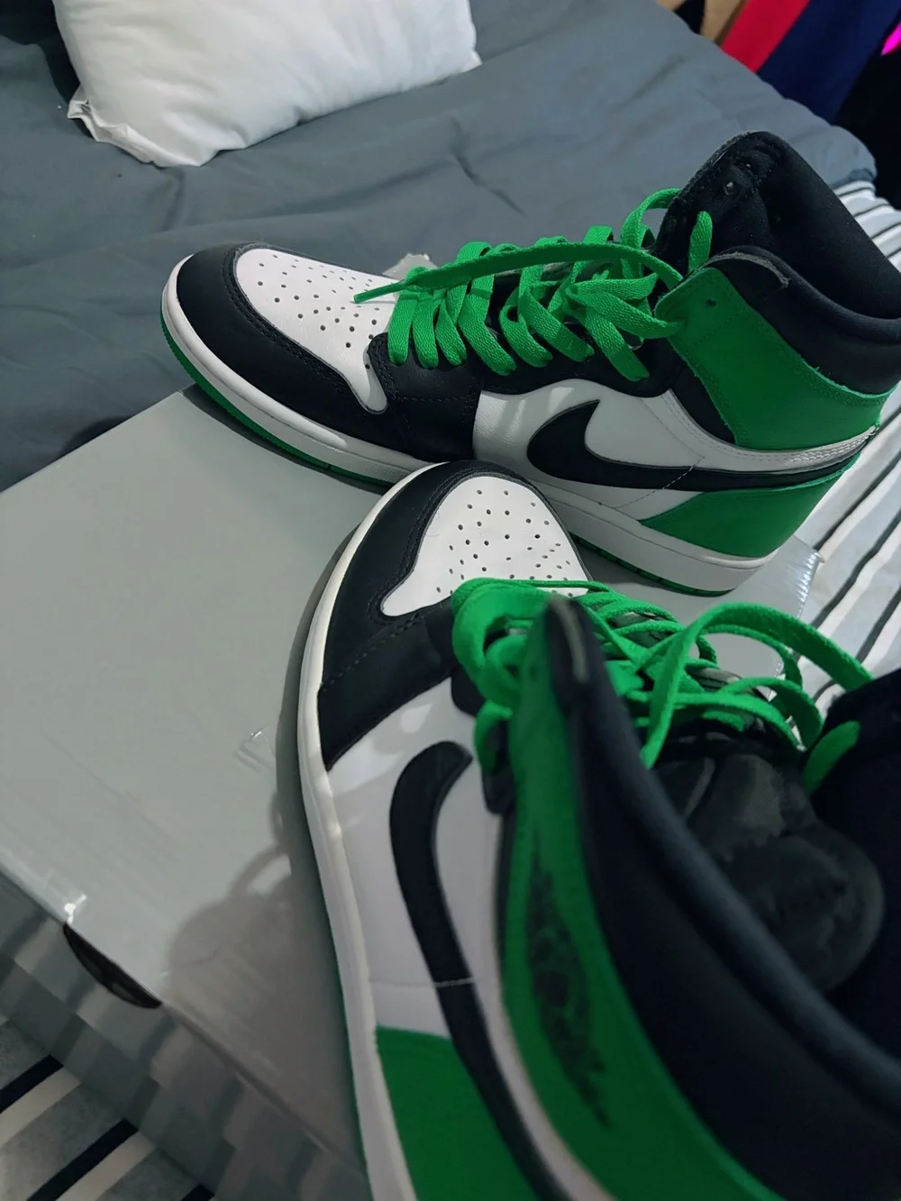 OG Jordan Men's High-Top Athletic Sneakers in Green, Black & White